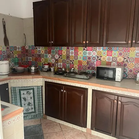 Hostal Coremi Nápoles